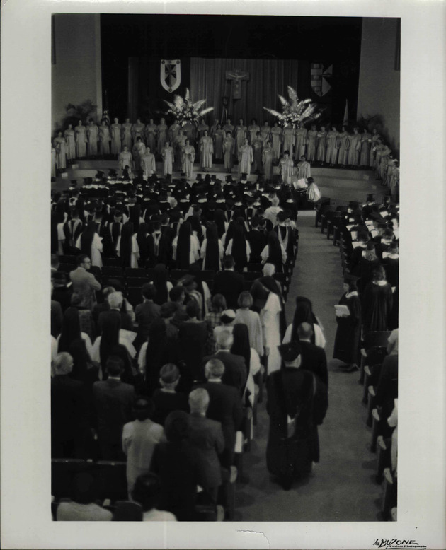Attendees to a Founders' Day ceremony entering the Broad Auditorium